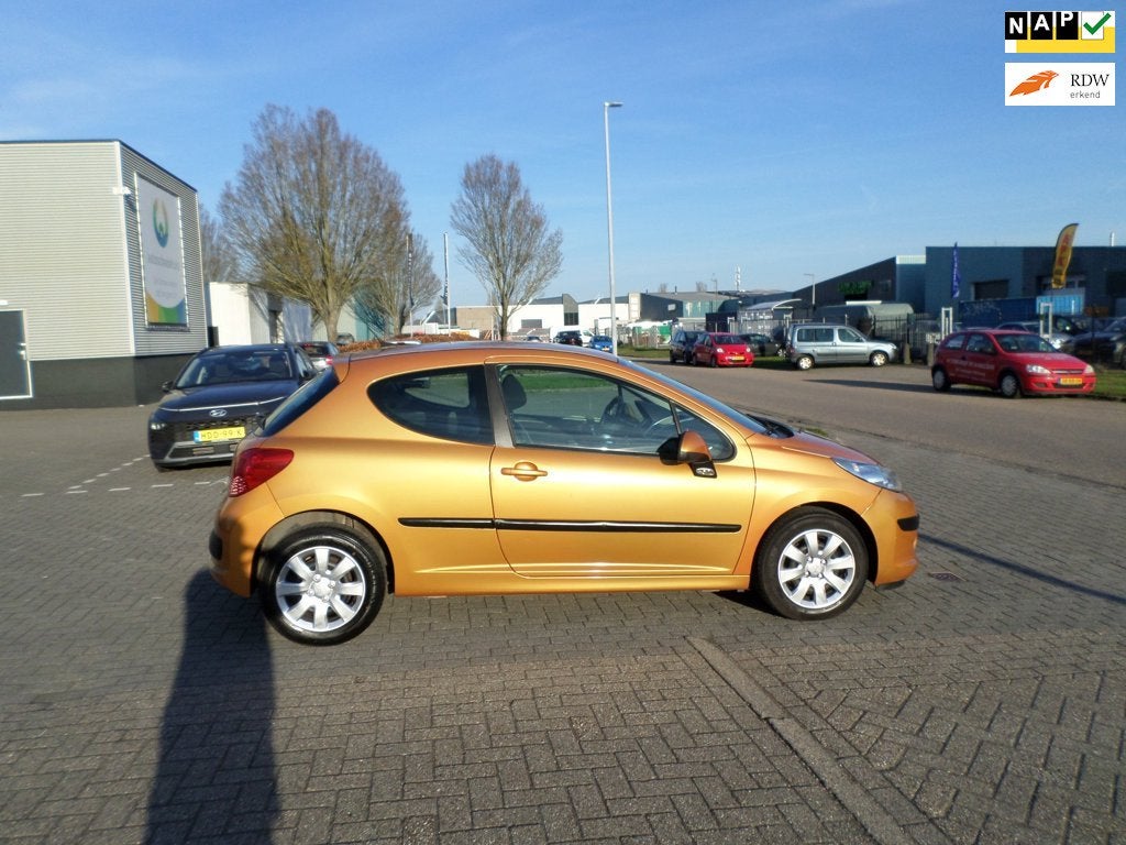 Peugeot 207 1.4 VTi Cool 'n Blue, Auto's, Gebruikt, 49 €/maand, Origineel Nederlands, Bedrijf