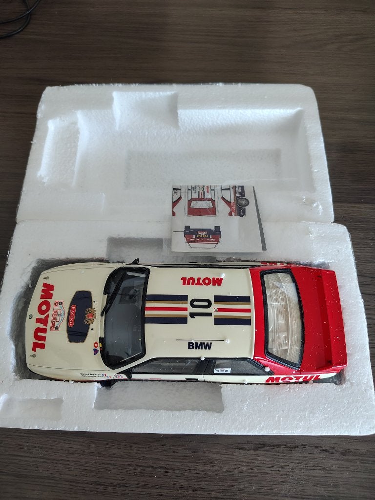 1/18 BMW M3 Otto motul, Hobby en Vrije tijd, Modelauto's | 1:18, Ophalen of Verzenden, Zo goed als nieuw, Auto, OttOMobile