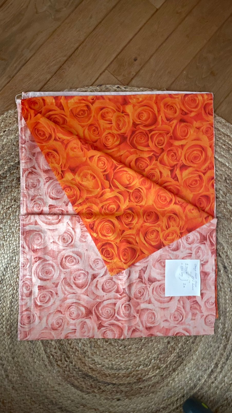 Vrolijk oranje bloemen 100% katoenen stof, 120 cm of meer, 200 cm of meer, Ophalen of Verzenden, Zo goed als nieuw