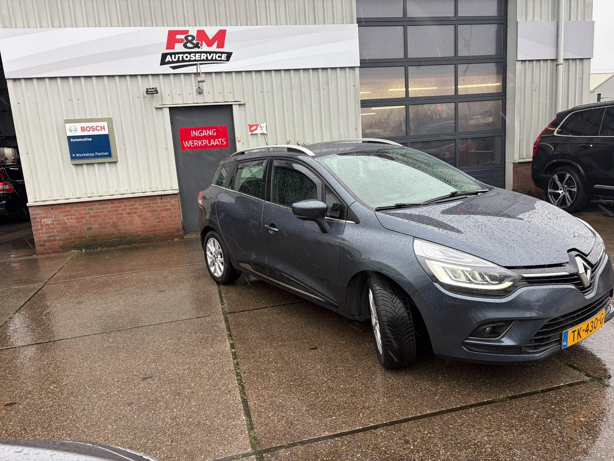 Renault Clio Estate 0.9 TCe Intens Clima, cruise, camera, pd, Voorwielaandrijving, 898 cc, Gebruikt, Euro 6