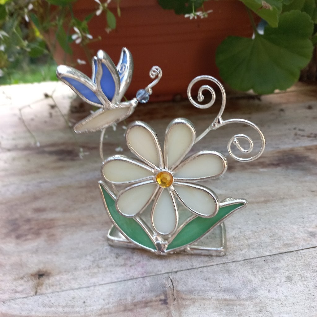 tiffany margriet met vlinder € 7,50, Ophalen of Verzenden