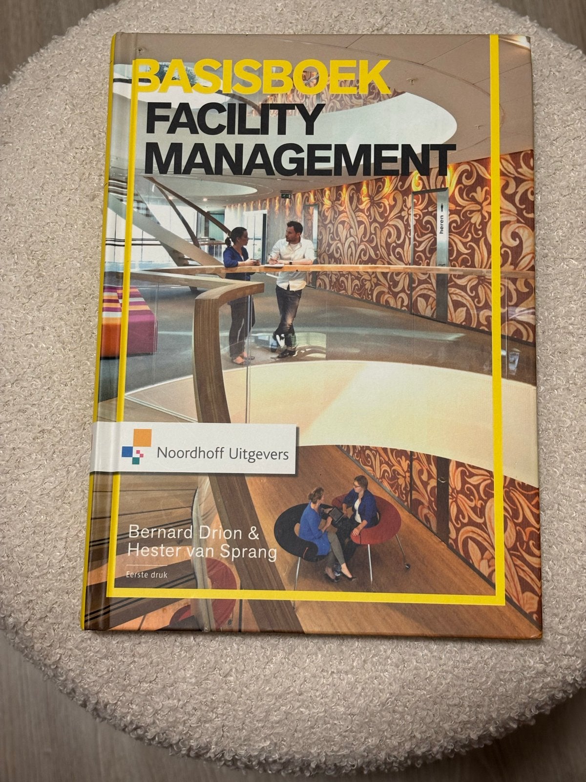 Hester van Sprang - Basisboek facility management, Sociale wetenschap, Ophalen of Verzenden, Zo goed als nieuw, Hester van Sprang; Bernard Drion