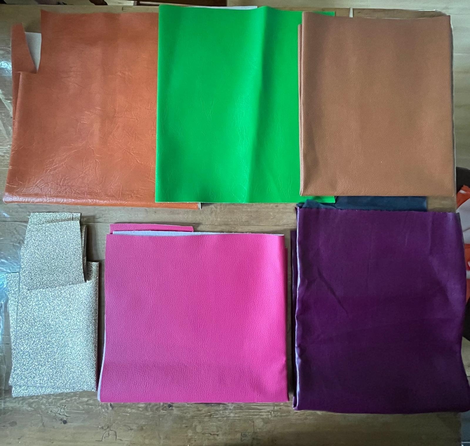 Skai/ nep leer. diversen kleuren., Hobby en Vrije tijd, Naaien en Fournituren, Ophalen of Verzenden, Nieuw, Overige typen