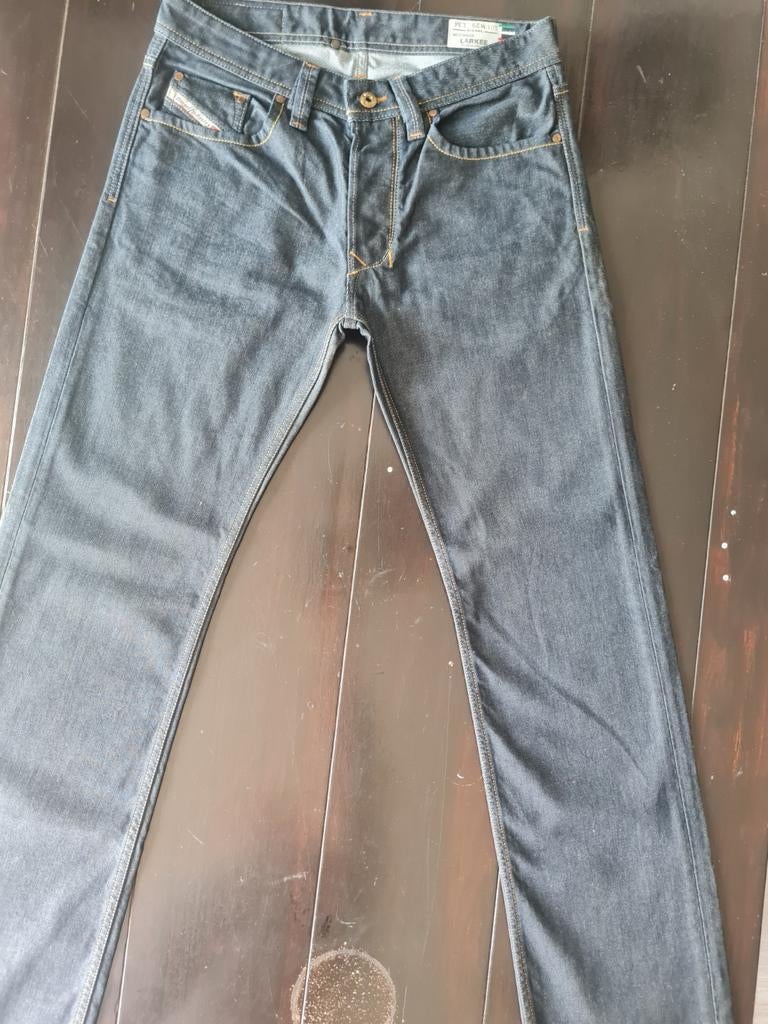 ZGAN CLASSIC DIESEL LARKEE REGULAR STRAIGHT JEANS SIZE 29/34, Ophalen of Verzenden, Zo goed als nieuw, Blauw, W32 (confectie 46) of kleiner