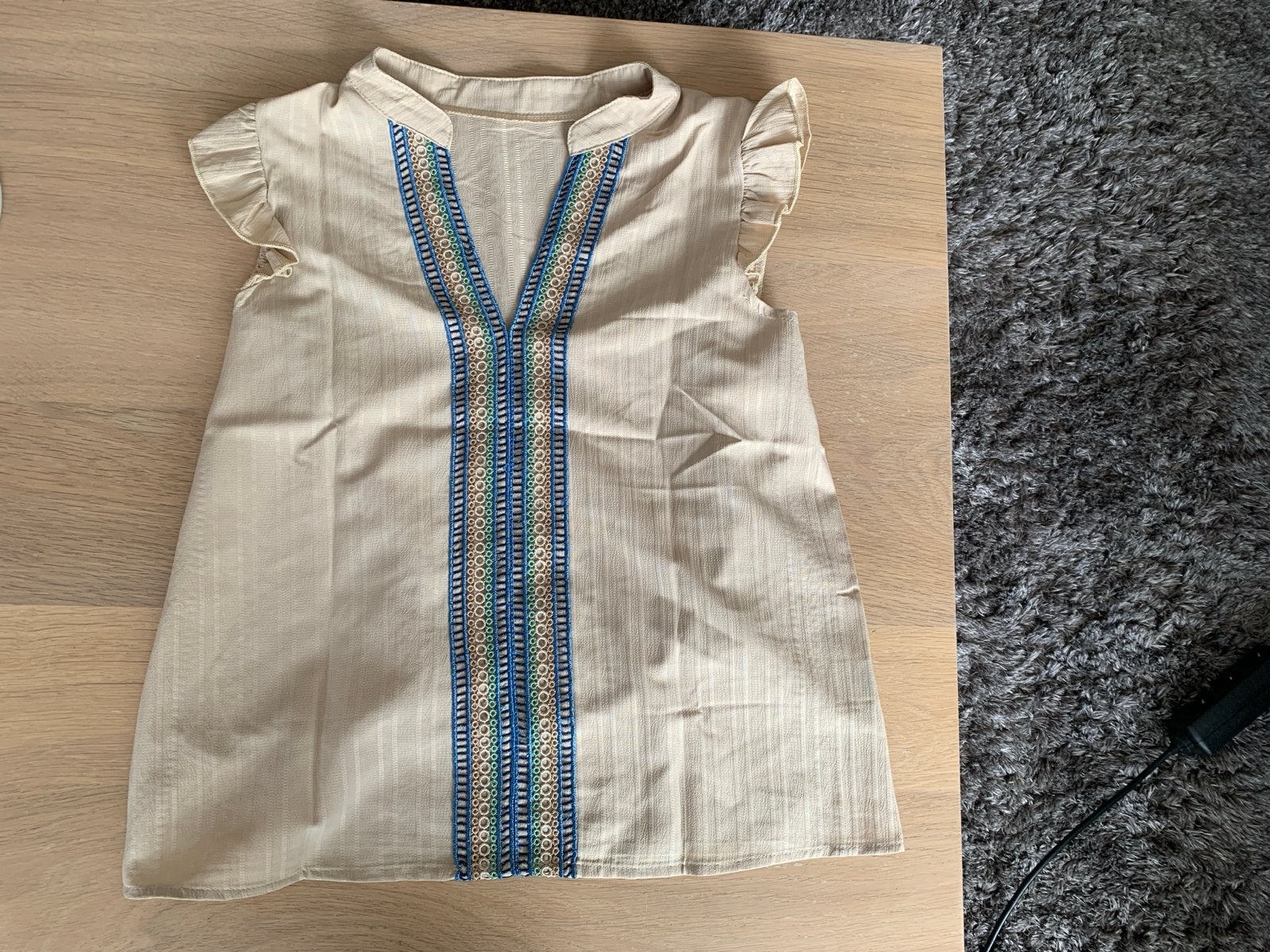 SHEIN topje met borduursel - Nieuw zonder kaartje M, Maat 38/40 (M), Beige, Nieuw, Ophalen of Verzenden