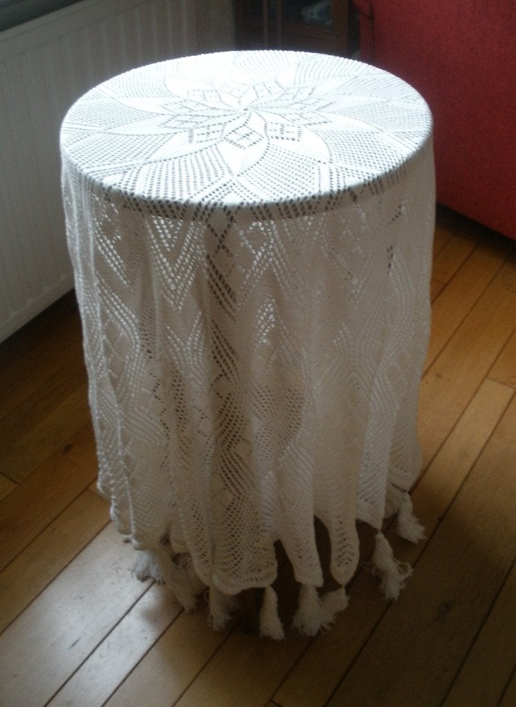 Oud handgebreid tafelkleed, Ophalen of Verzenden