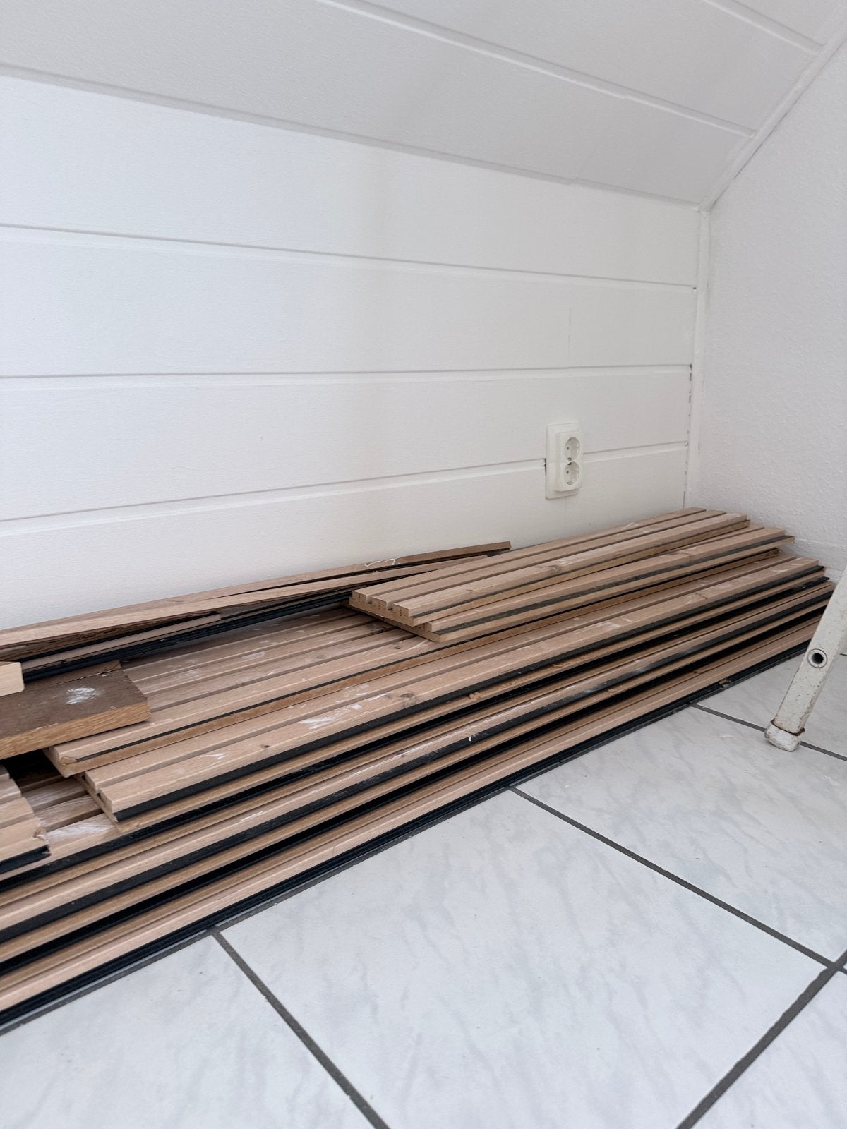 Restpartij akoestische panelen, Doe-het-zelf en Verbouw, Hout en Planken, Gebruikt, Overige typen, Overige houtsoorten, 200 tot 250 cm