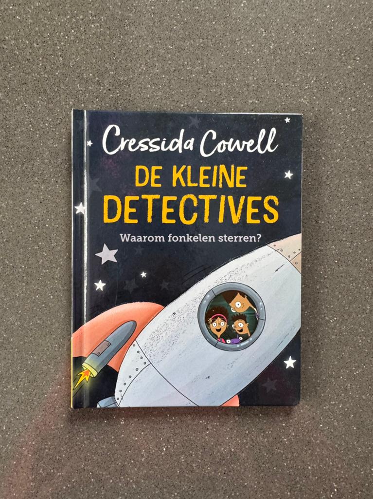 De Kleine Detectives: Waarom fonkelen sterren?, Boeken, Kinderboeken | Jeugd | onder 10 jaar, Ophalen of Verzenden, Zo goed als nieuw