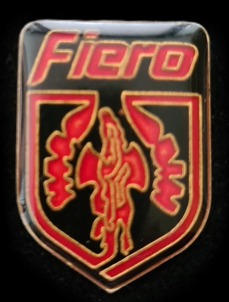 Fiero (Pontiac) pin, Verzenden, Nieuw, Transport, Speldje of Pin