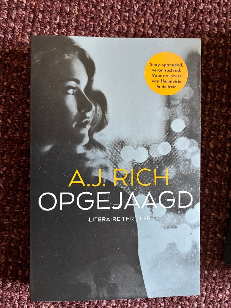 A.J. Rich, Opgejaagd, Ophalen of Verzenden, Gelezen