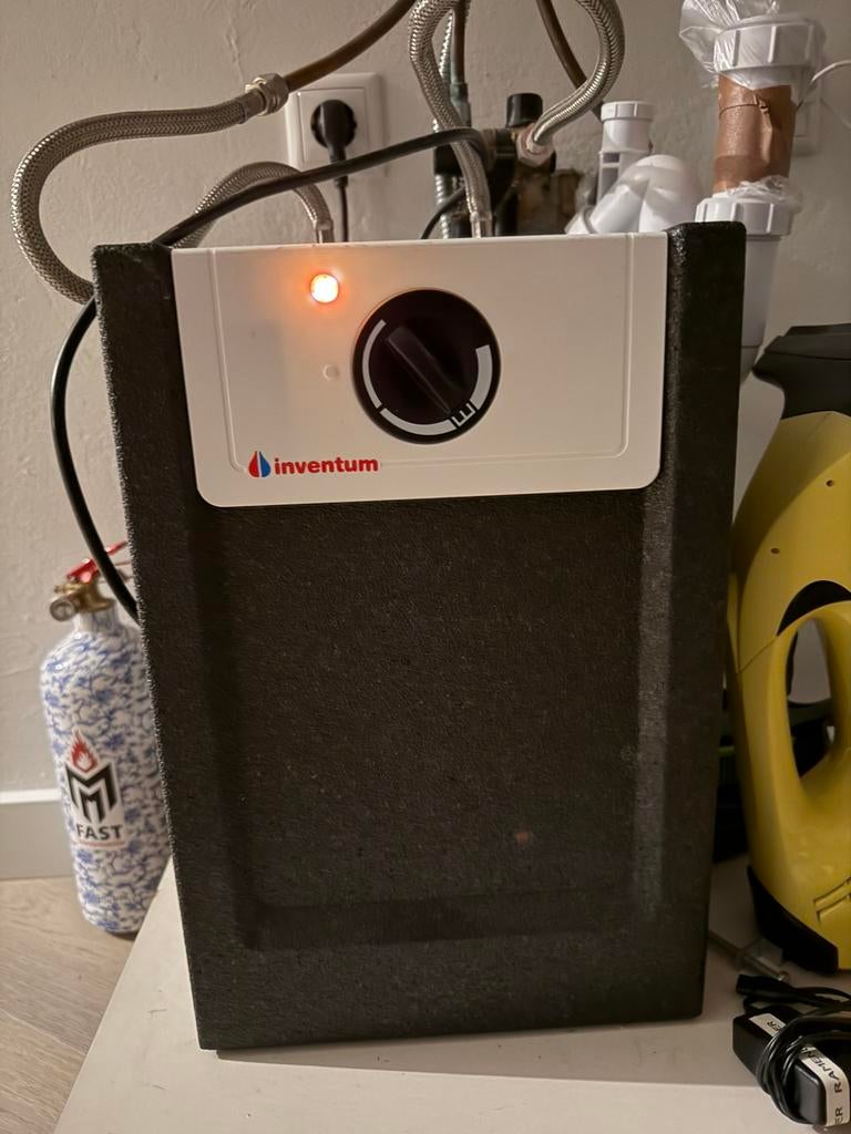 Keuken boiler Inventum 10L 2000 w op stroom, Ophalen, Gebruikt, Boiler, Minder dan 20 liter