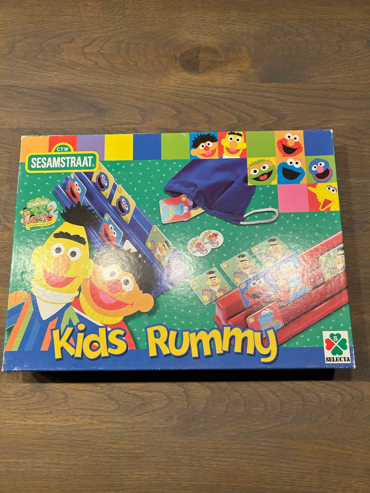 Sesamstraat Kids Rummy - Leuk kaartspel voor kinderen, Drie of vier spelers, Ophalen of Verzenden, Gebruikt