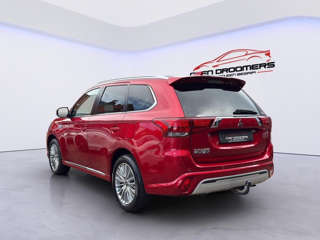 Mitsubishi Outlander 2.4 PHEV Intense+ /Apple Carplay/Schuif, Auto's, Mitsubishi, Automaat, 14 kWh, Euro 6, 4 cilinders