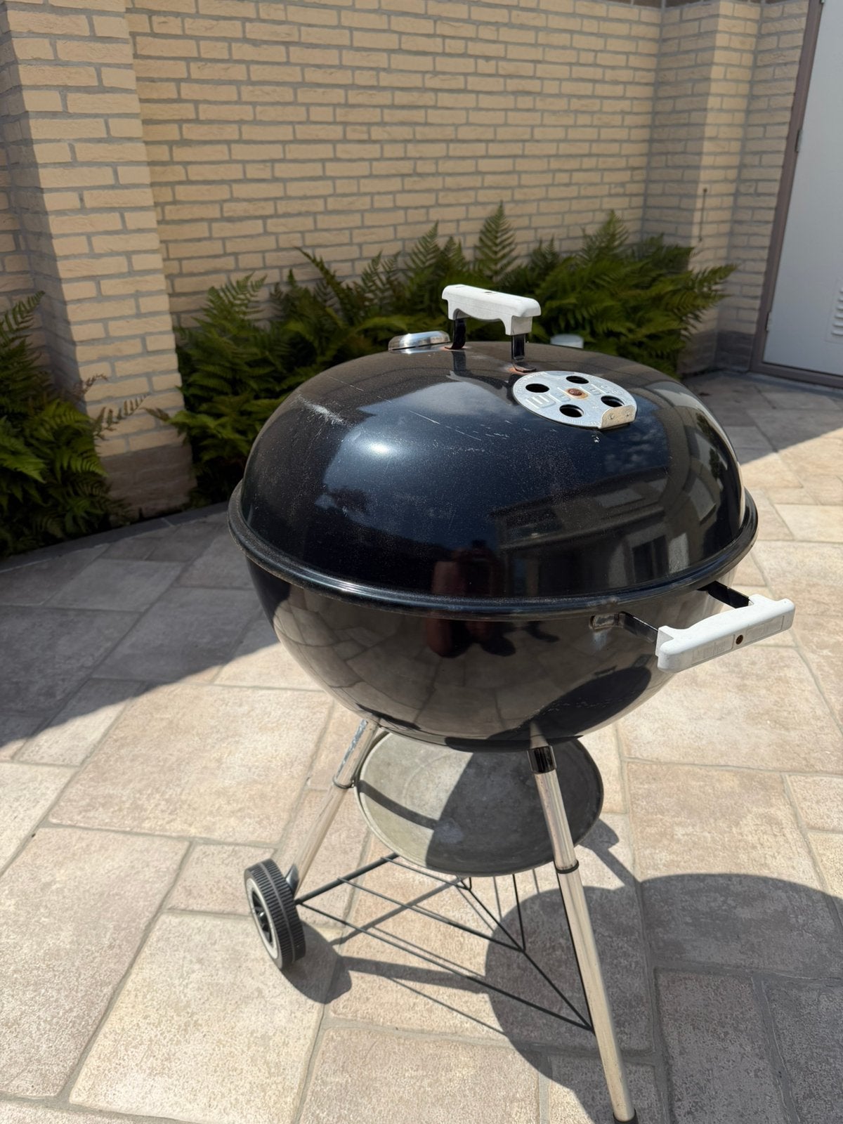 Weber Original Kettle 57cm Houtskoolbarbecue - Zwart, Tuin en Terras, Ophalen, Gebruikt
