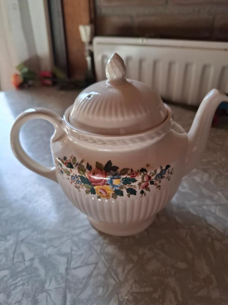 Wedgwood theepot conway puntgaaf, Ophalen of Verzenden