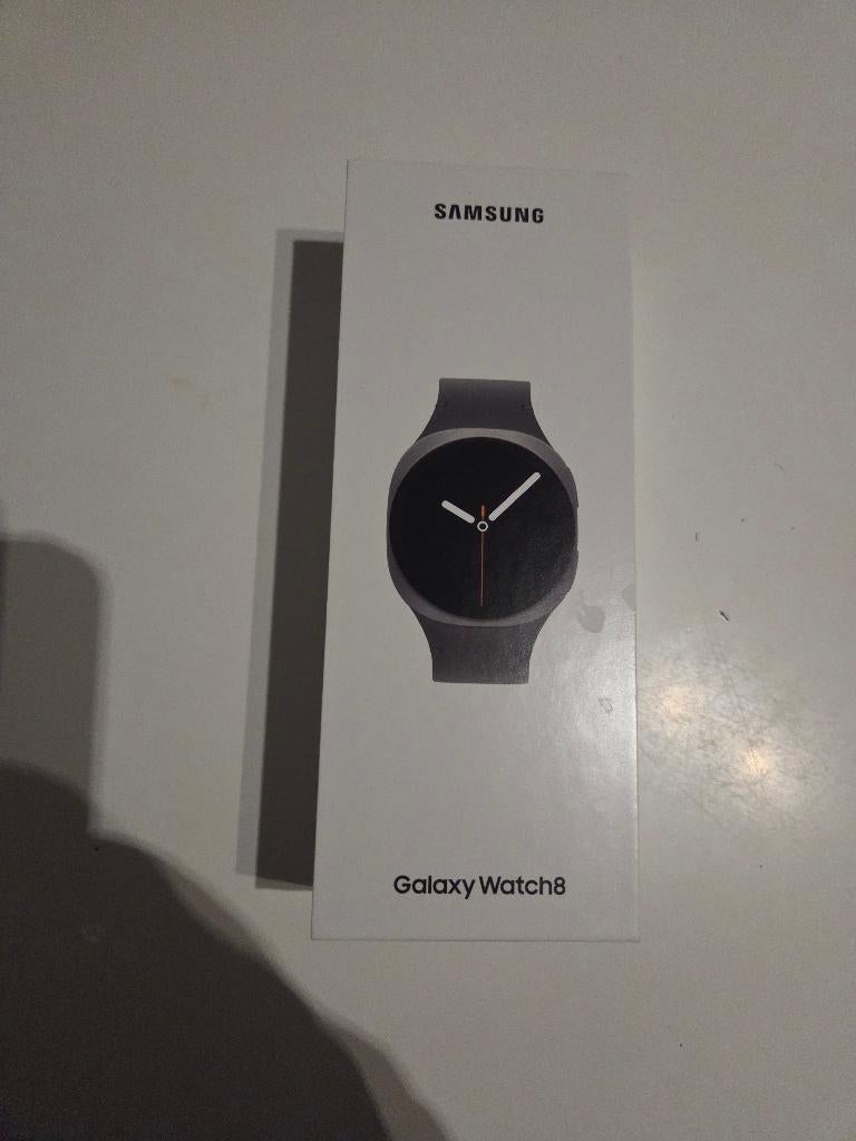 Samsung watch 8 LTE 40mm nieuw in doos, Sieraden, Tassen en Uiterlijk, Smartwatches, Ophalen, Zwart, Waterdicht, Samsung galaxy Watch 8 40mm