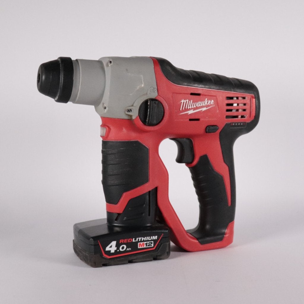 Milwaukee M12 H - Gebruikt, Milwaukee, Gebruikt, Support@milwaukee.com, Milwaukee Electric Tool Corporation, 13135 W. 
Lisbon Road, Brookfield, WI 53005
USA