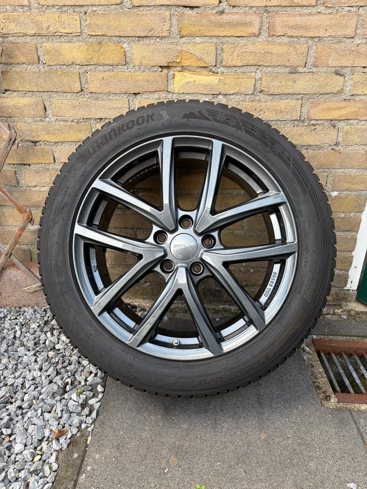 Set winterbanden op lm-velgen, geschikt voor o.a. Mazda CX30, Ophalen, 18 inch, Banden en Velgen, Winterbanden