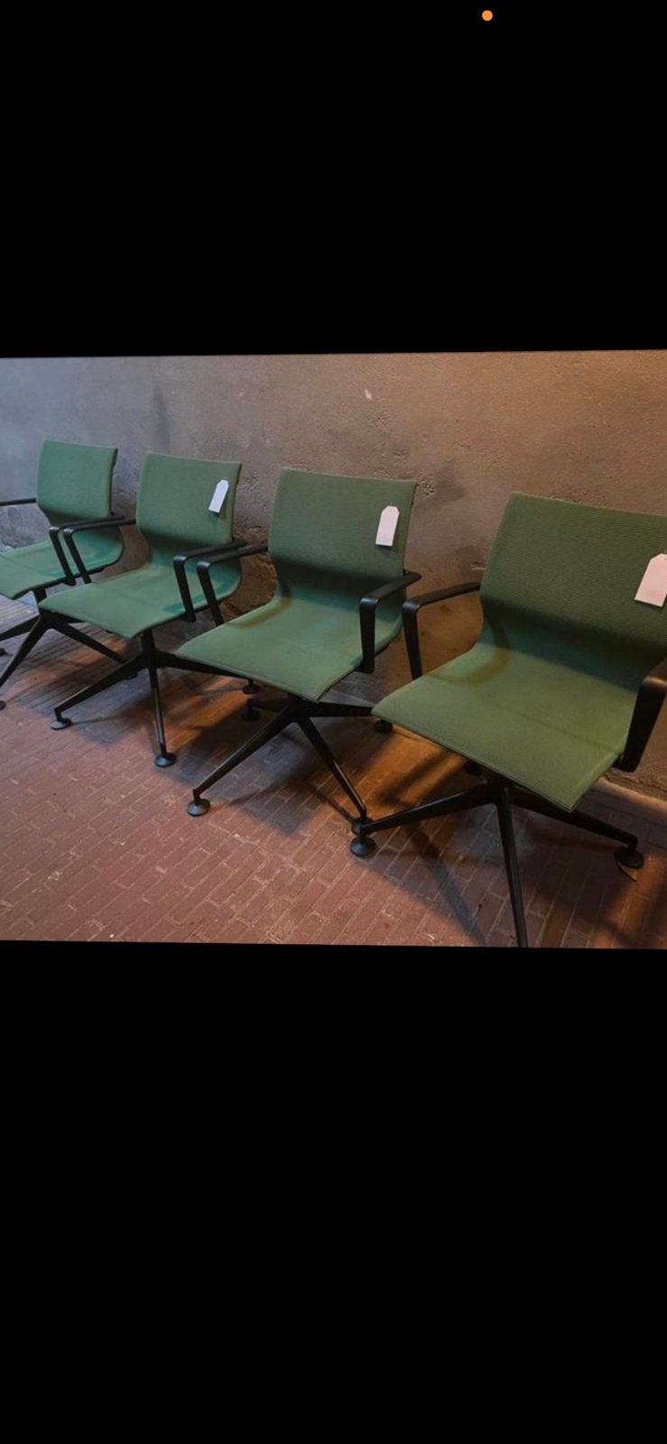 Vitra x 4, Ophalen of Verzenden, Zo goed als nieuw, Groen