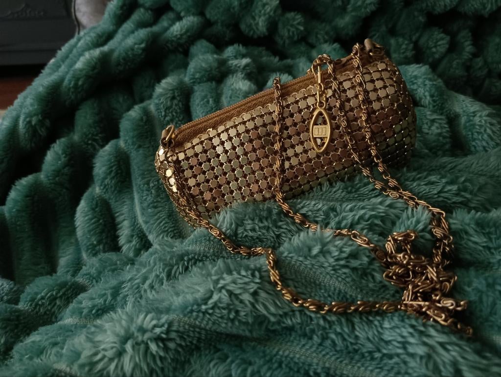 Goudkleurig avondtasje, Sieraden, Tassen en Uiterlijk, Tassen | Damestassen, Ophalen of Verzenden, Overige kleuren, Avondtasje