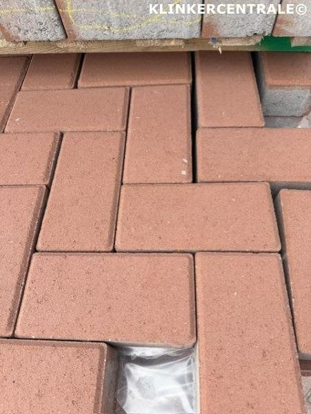 486m2 bruin betonklinkers 21x10,5x8cm straatstenen bkk bss