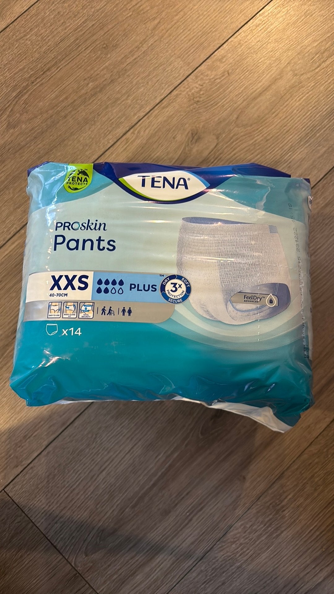 Tena proskin pants xxs, luierbroekje, 14 stuks in pak., Ophalen of Verzenden, Nieuw