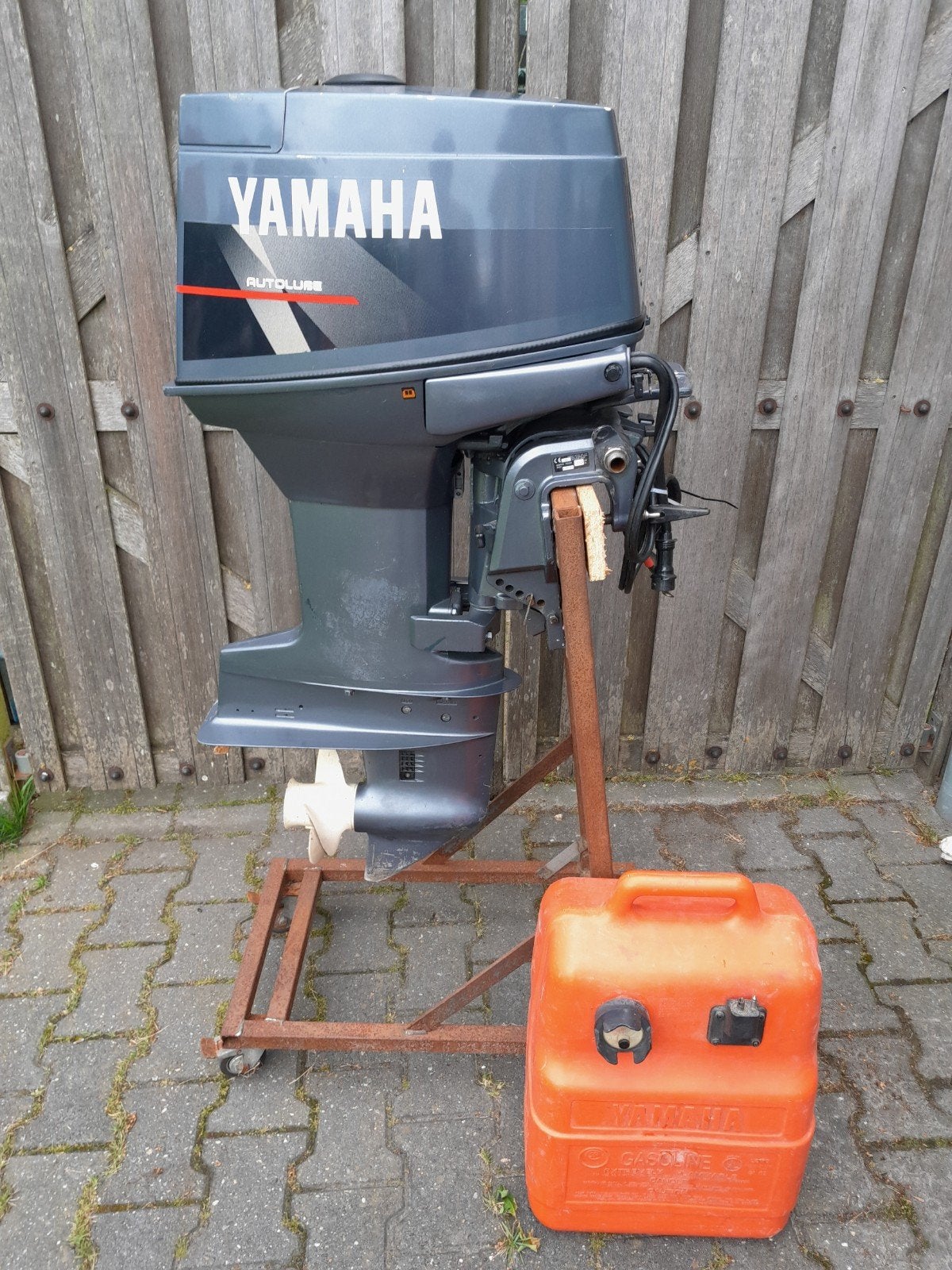 🎯 Yamaha 30pk autolube 3 pitter, kort, e-start, inruil kan✅, Watersport en Boten, Buiten- en Binnenboordmotoren, Ophalen, 10 tot 30 pk