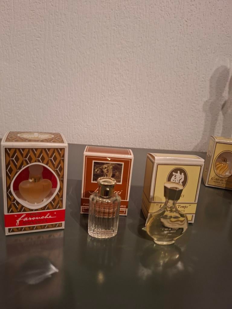 Nina Ricci  - Farouche - L'air du Temps - Signoricci., Verzamelen, Parfumverzamelingen, Ophalen of Verzenden, Miniatuur