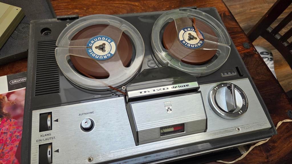 Grundig TK 120 de luxe bandrecorder met accessoires, Ophalen, Bandrecorder, Met banden
