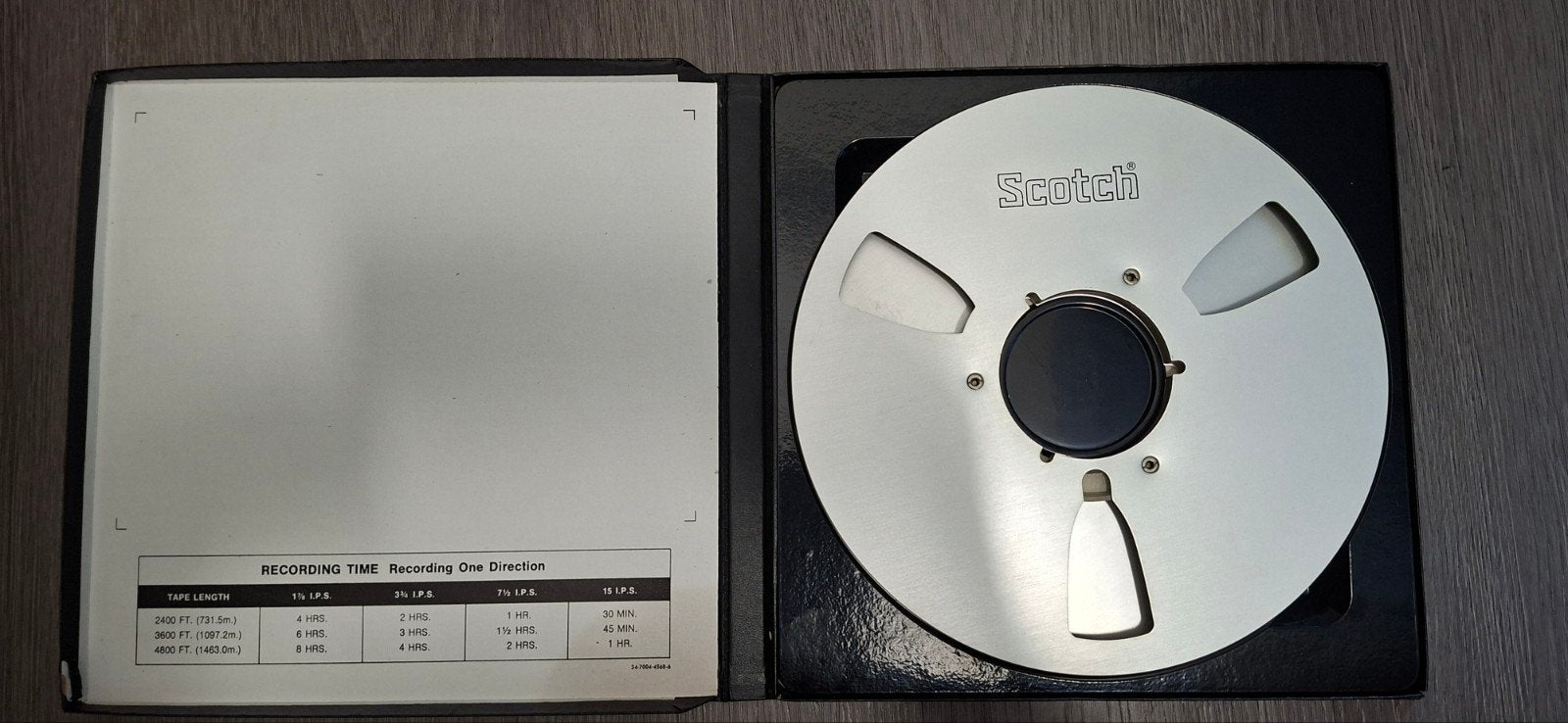 Aluminium bandrecorder spoel scotch  26 cm met luxe opbergdo, Audio, Tv en Foto, Bandrecorders, Ophalen of Verzenden, Onderdeel