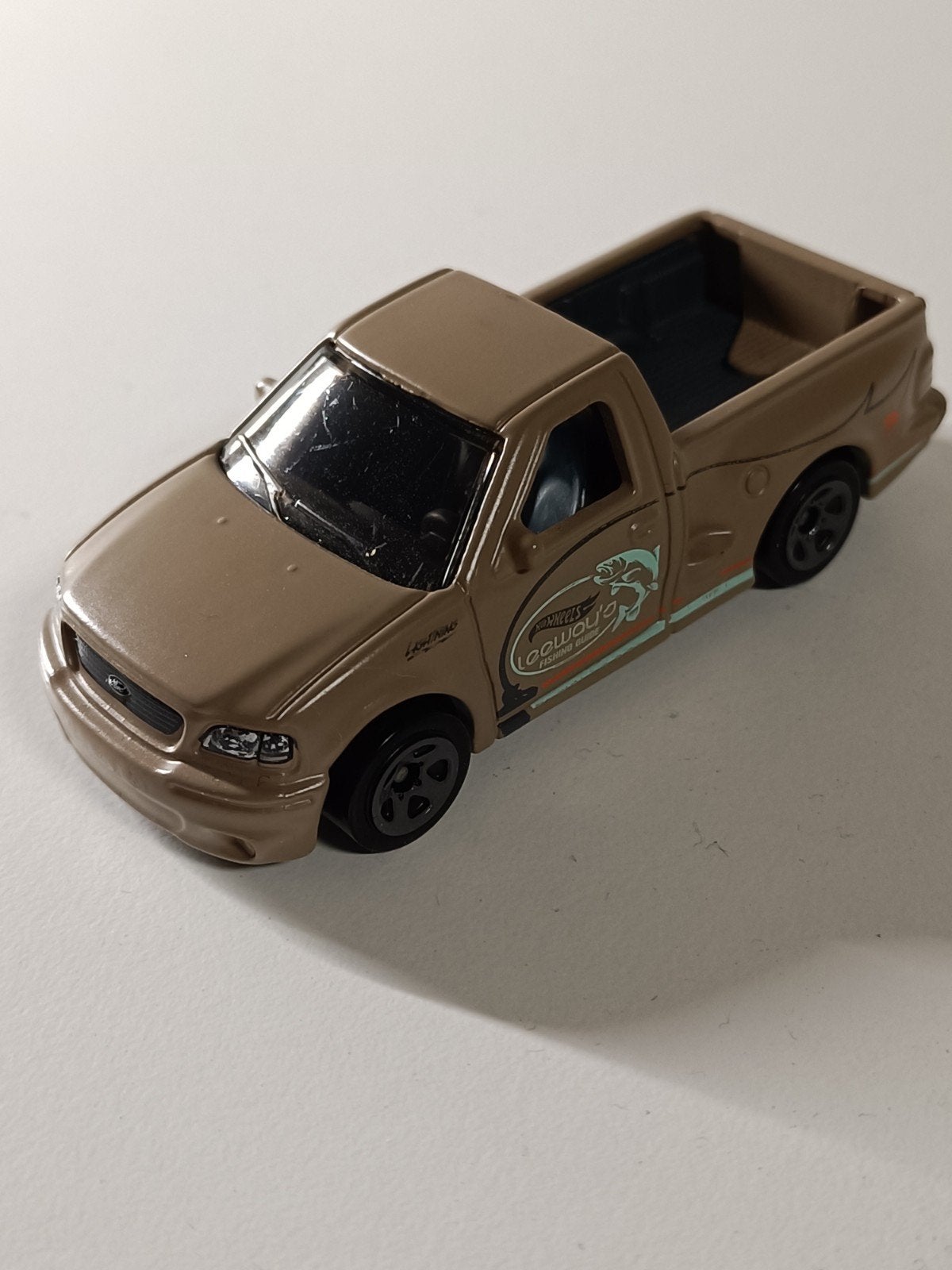 Hot Wheels Ford F-150 Lightning Bass Pro Shops, Ophalen of Verzenden, Zo goed als nieuw, Overige typen