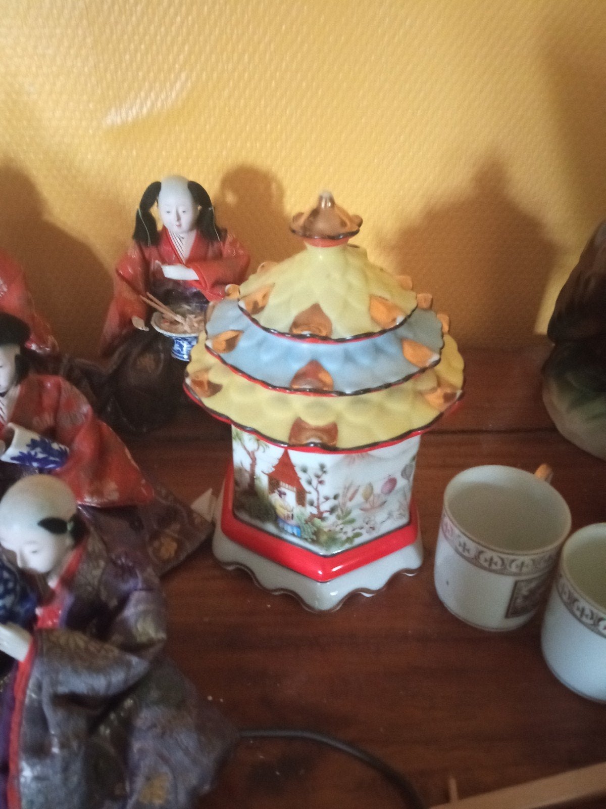 Unieke pagode parfum lampje - 20 cm hoog, Ophalen