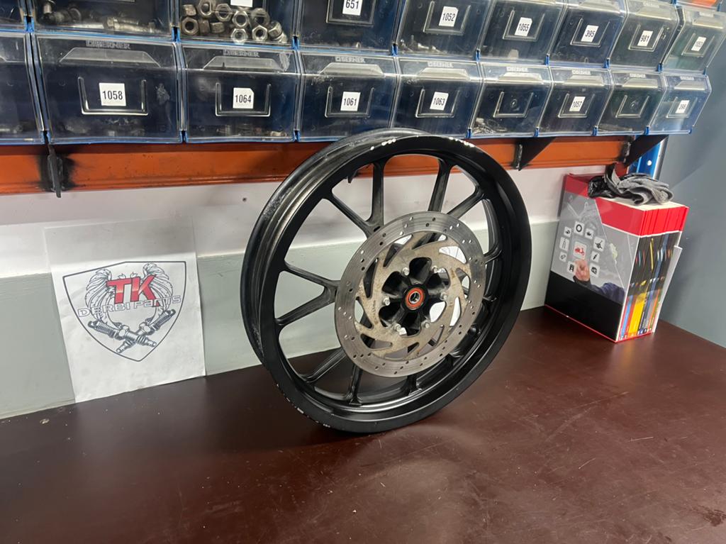 Derbi senda/drd voorvelg 15mm asmaat, Gebruikt, Derbi, Overige typen, Ophalen of Verzenden