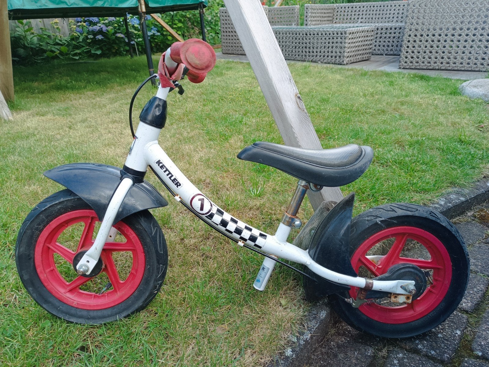 Kettler loopfiets wit/rood, Ophalen, Minder dan 16 inch
