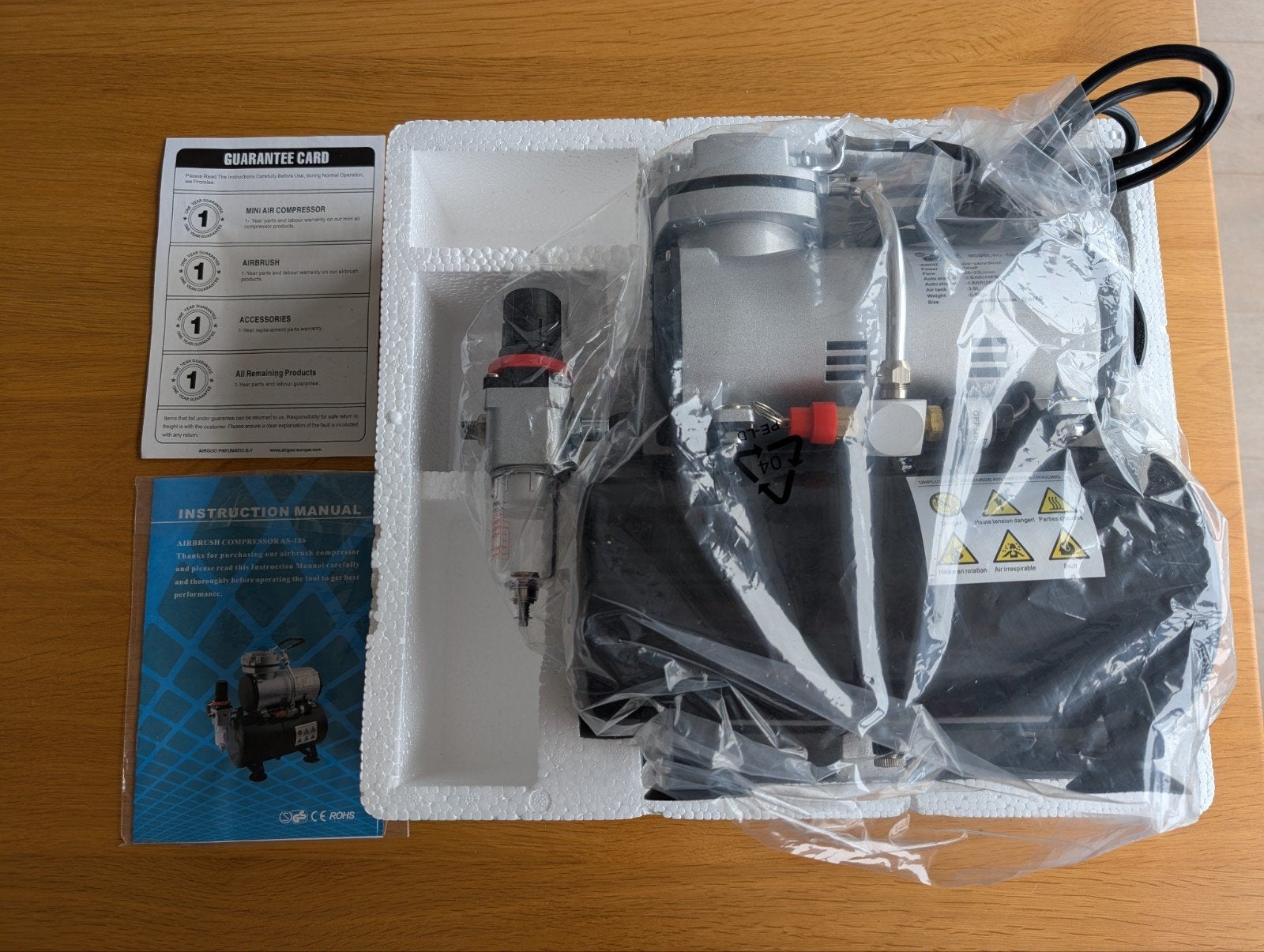 Fengda AS-186 Airbrush compressor met tank, Ophalen of Verzenden, Zo goed als nieuw, Machine
