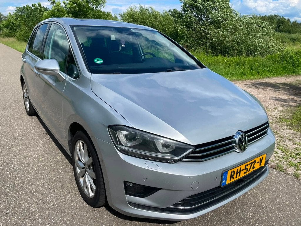 Volkswagen Golf Sportsvan 2.0 TDI Highline, Auto's, Volkswagen, Voorwielaandrijving, 1374 kg, 730 kg, Gebruikt