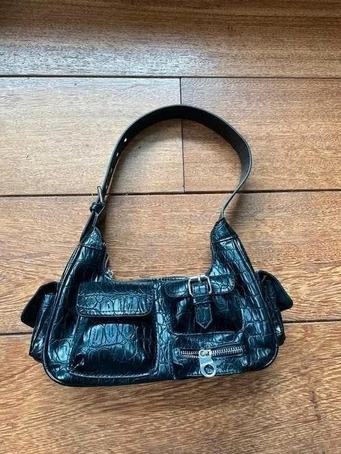 Elegante zwarte schoudertas Stradivarius, Ophalen of Verzenden, Gebruikt, Zwart, Overige merken