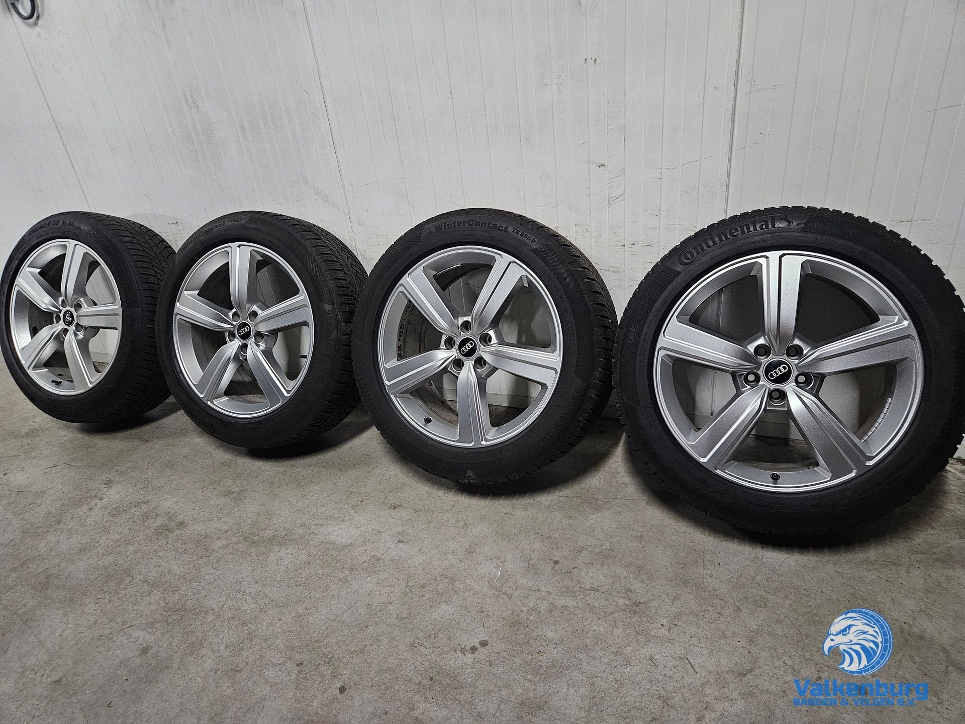 7-8mm! Originele Audi E-tron 4KE 20 inch velgen 5x112 winter