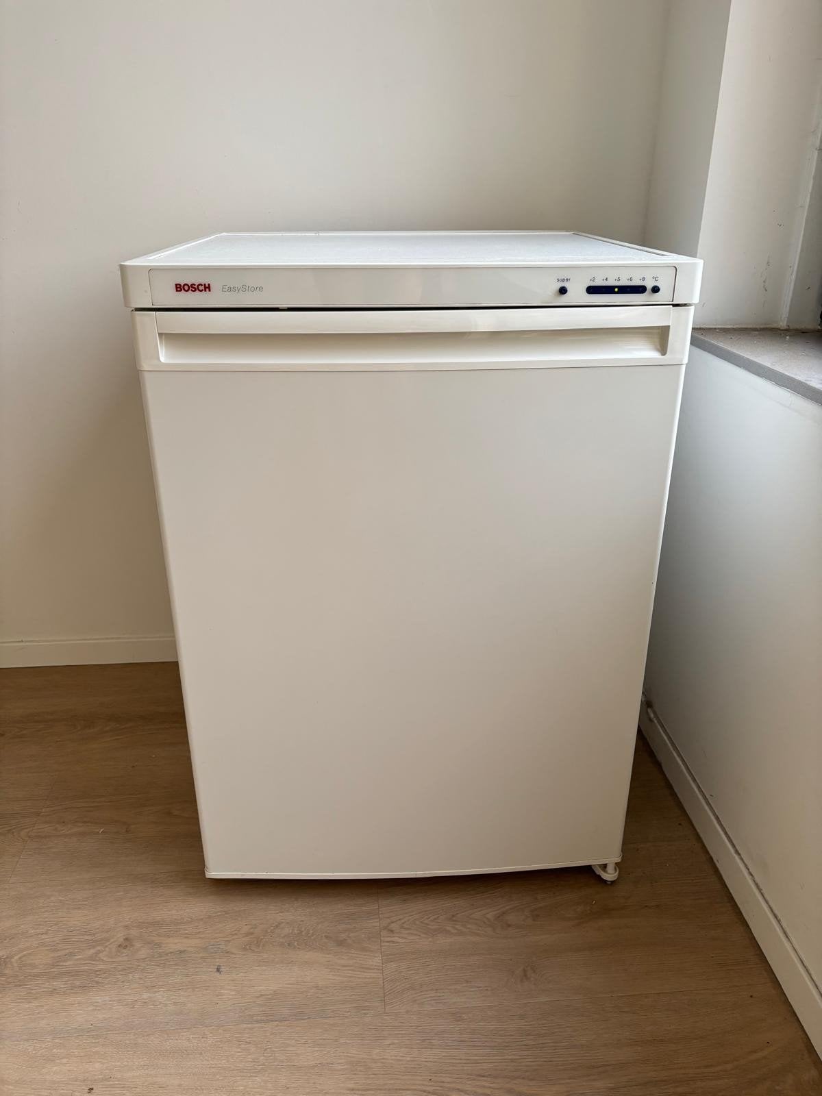 Bosch koelkast, 75 tot 100 liter, 45 tot 60 cm, Ophalen, 85 tot 120 cm