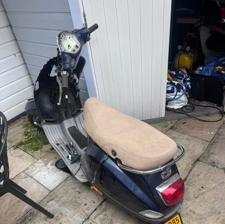 Vespa zonder motor lx50 s50, Ophalen of Verzenden, Gebruikt, Frame, Vespa