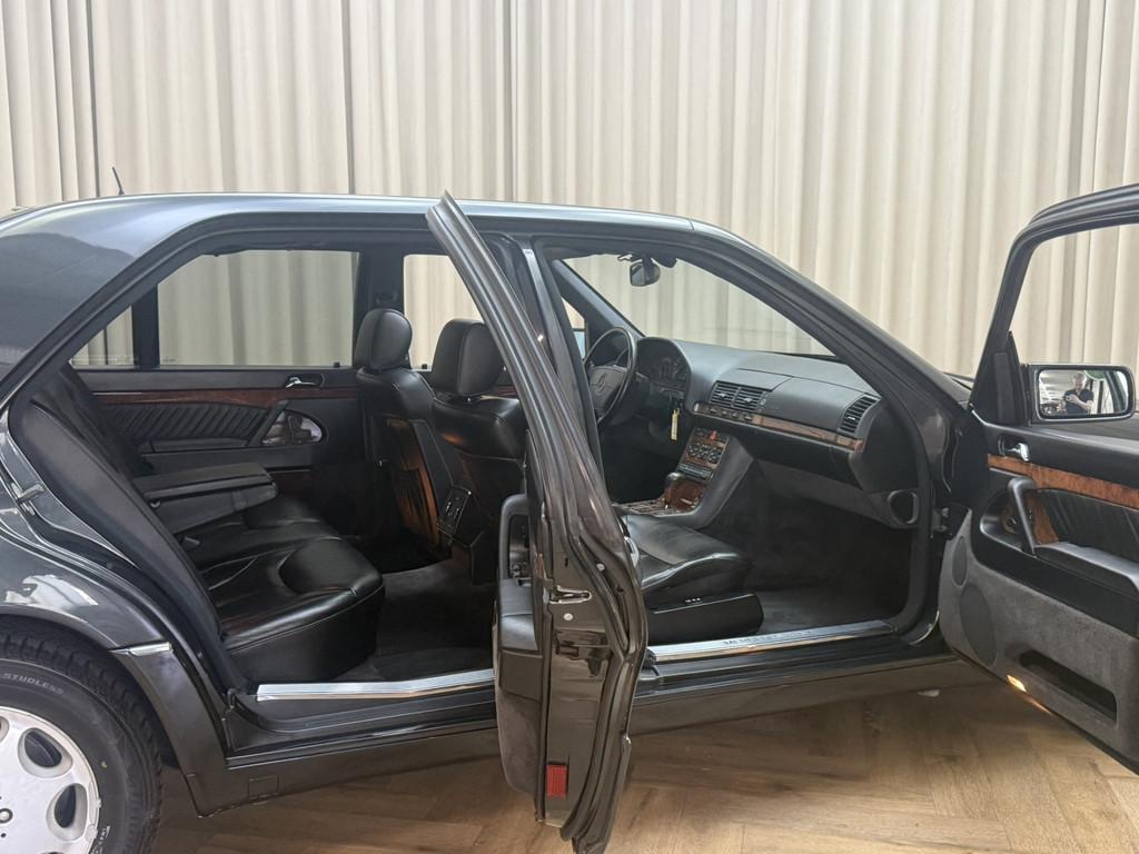 Mercedes-Benz S-Klasse 600 SEL 6.0 V12 / 408 PK / Verlengd /, Auto's, Automaat, Achterwielaandrijving, Zwart, Bedrijf