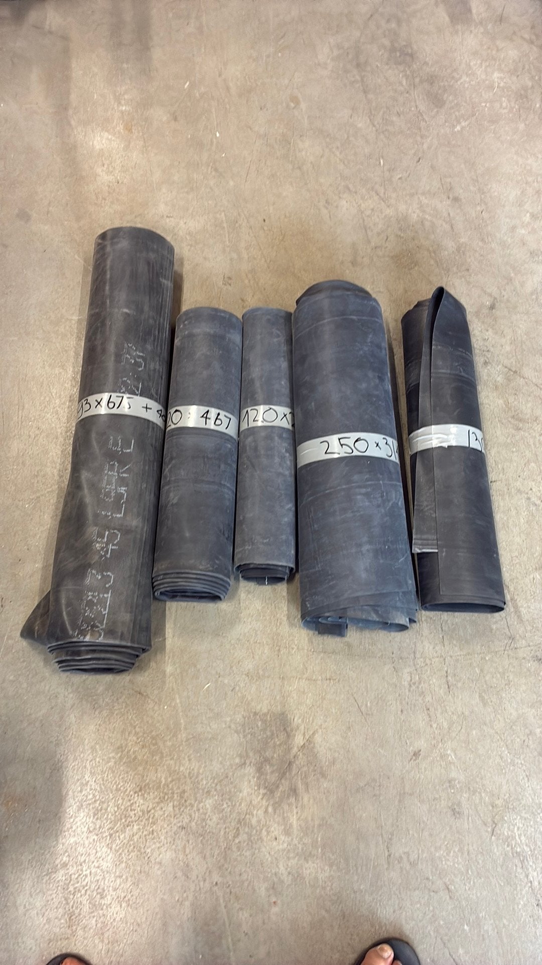 Epdm op rol diverse afmetingen €6,50 per m2, Ophalen, Overige materialen, 10 tot 15 m², Zwart