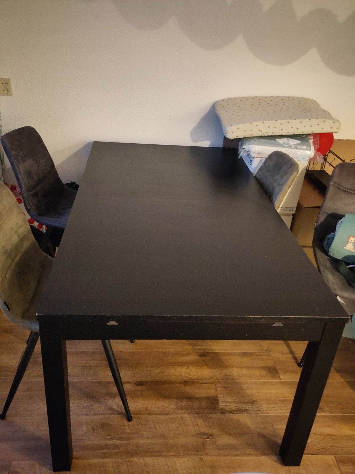 Gratis Ikea eettafel uitschuifbaar, Huis en Inrichting, Tafels | Eettafels, Ophalen, Gebruikt, Rechthoekig, 50 tot 100 cm