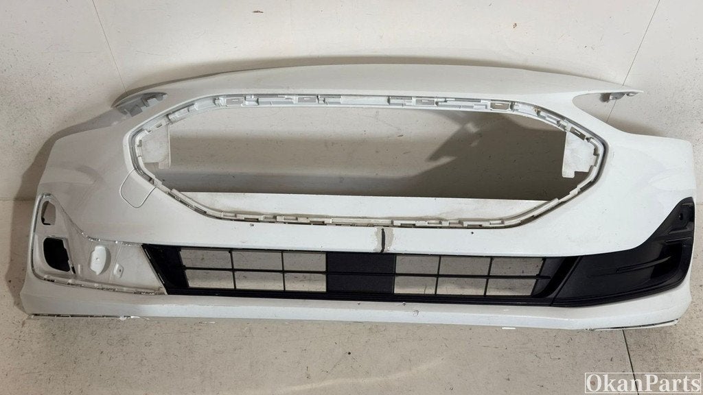 Ford Focus Facelift Voorbumper NX7B-17C831-AA, Gebruikt, Voor, Info@ford.com, Ophalen of Verzenden