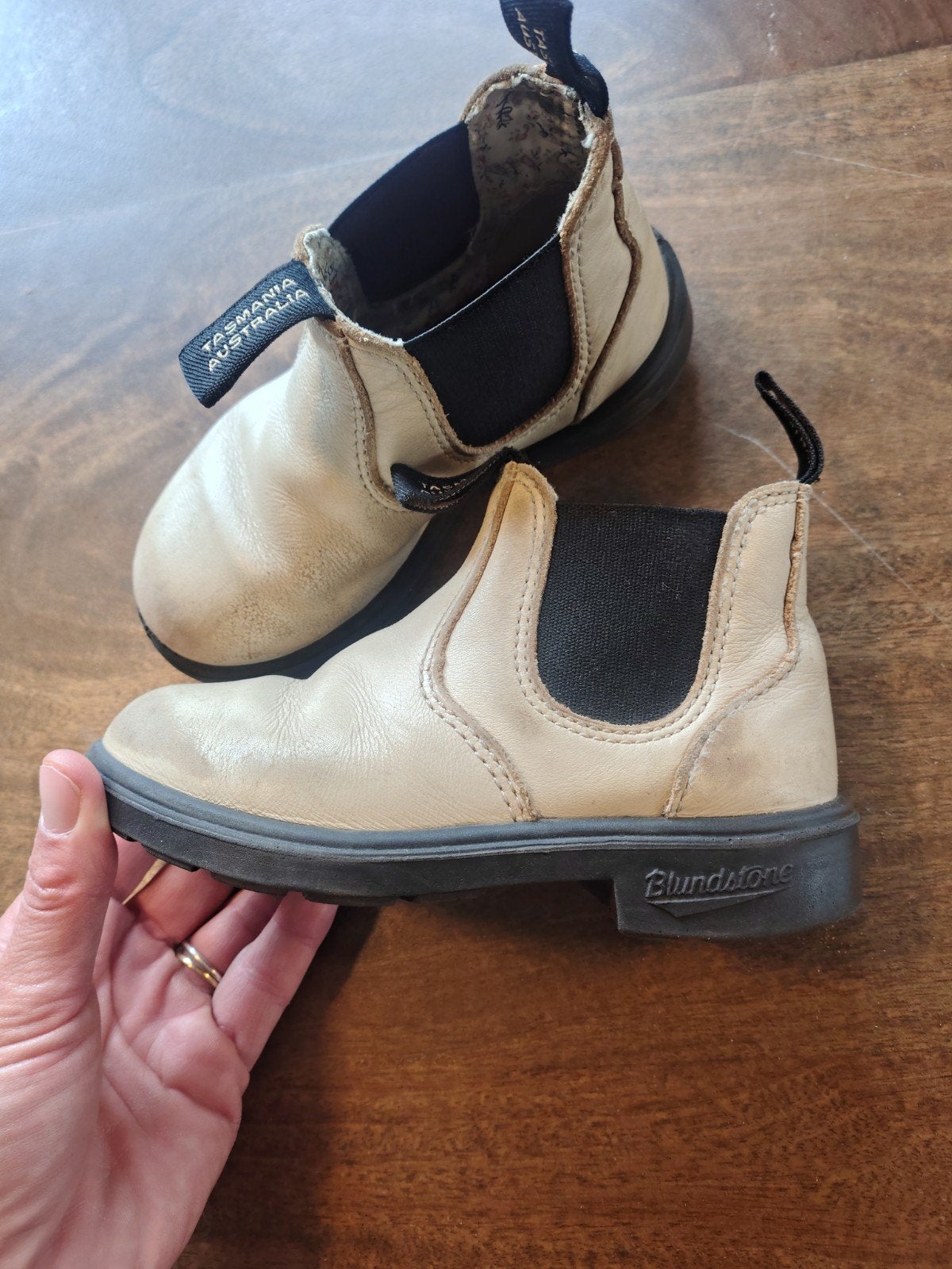 beige creme leren Blundstone laarzen laarsjes meisje 26 27, Meisje, Laarsjes, Ophalen of Verzenden, Zo goed als nieuw