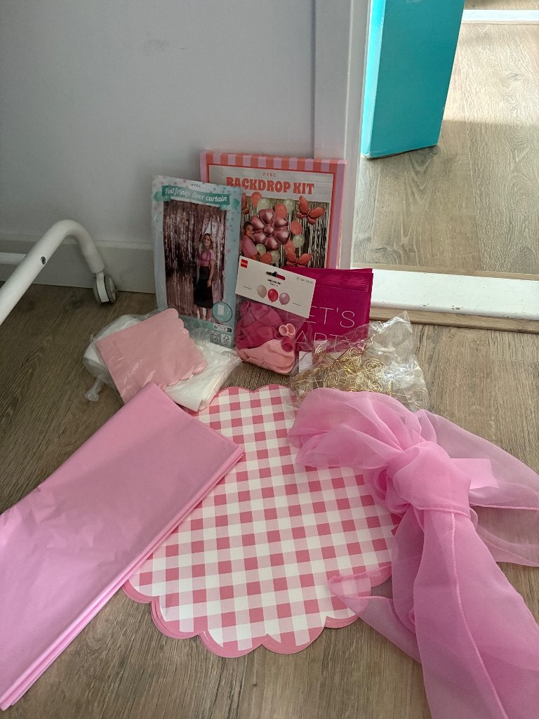 Roze 21 diner set, Ophalen, Zo goed als nieuw, Versiering, Verjaardag