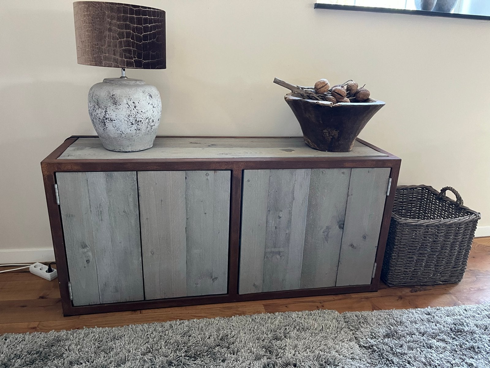 Lage kast van steigerhout met stalen frame, Ophalen, Gebruikt
