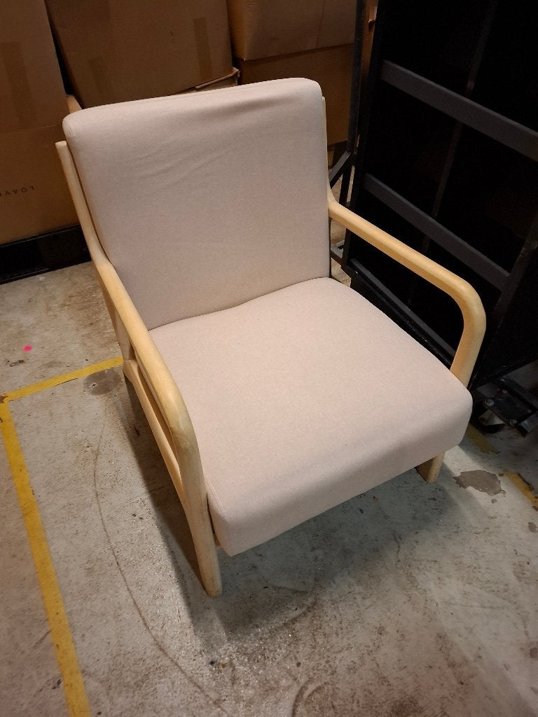 Fauteuil met houten frame en beige bekleding, Ophalen, Gebruikt, 75 tot 100 cm, 50 tot 75 cm
