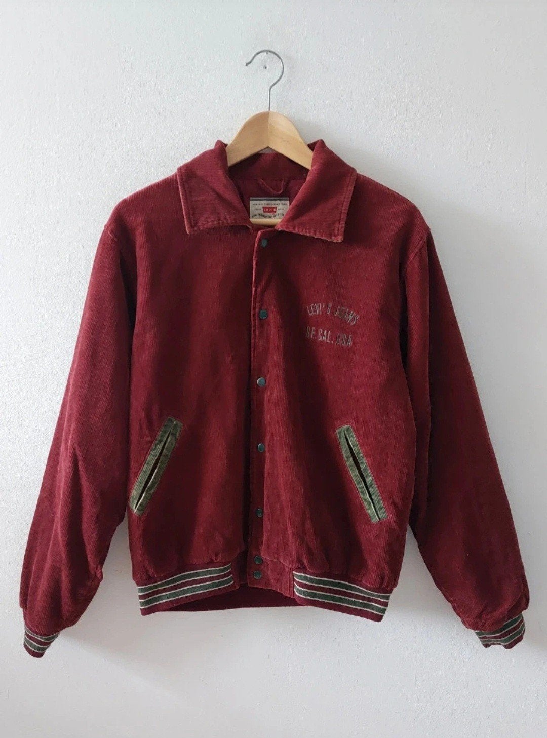 Vintage 90s Levis corduroy varsity jacket S, Kleding | Heren, Levi's, Ophalen of Verzenden, Zo goed als nieuw, Rood