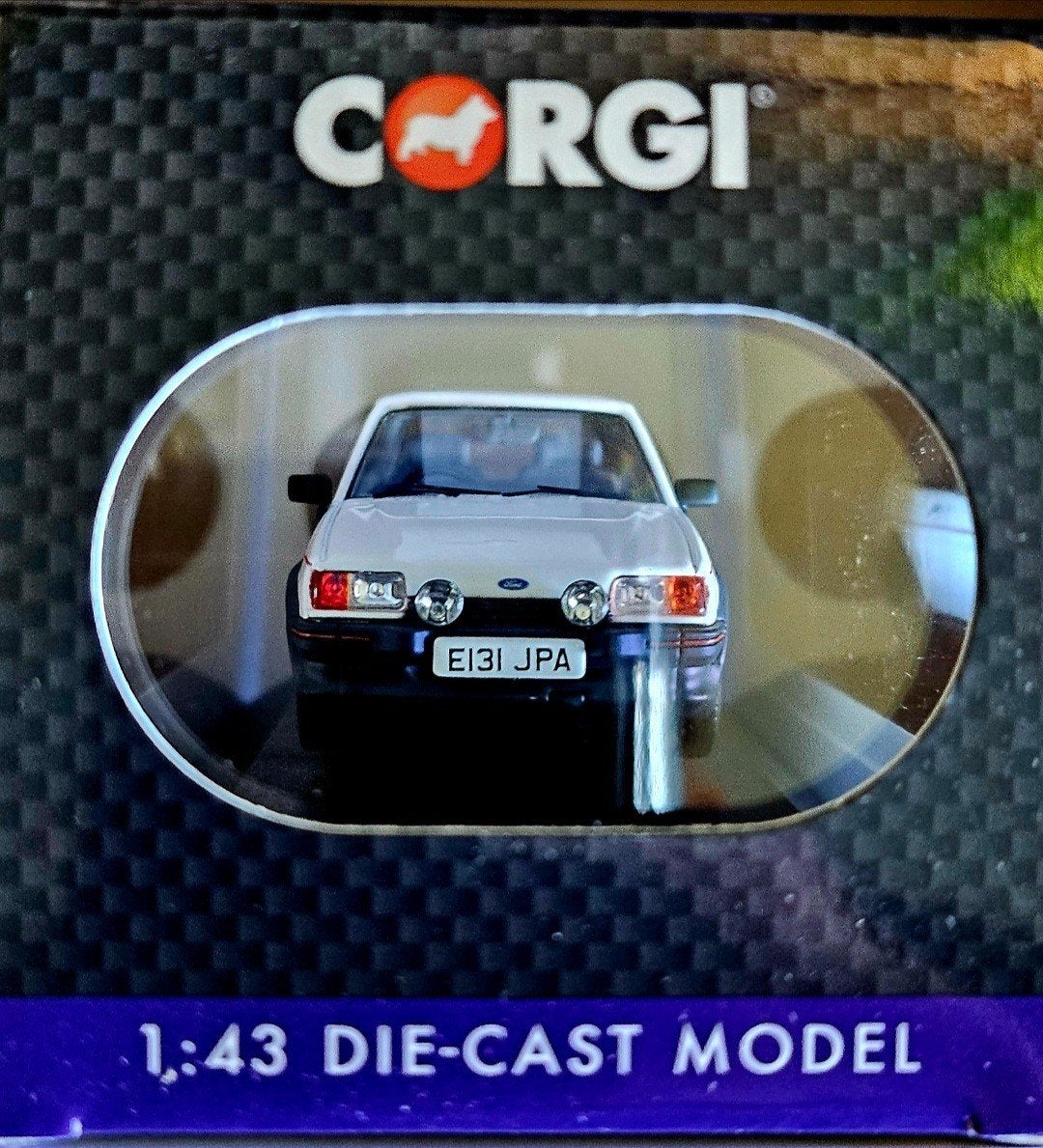 Corgi Vanguards Ford Fiesta Mk2 XR2 (Wit) - 1:43 - NIEUW IN, Ophalen of Verzenden